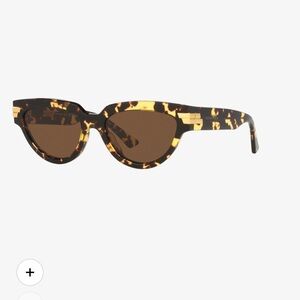 Bottega Veneta Cat Eye Sunglasses